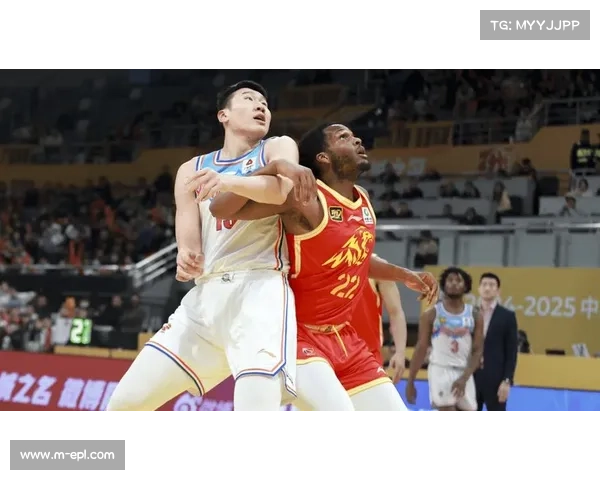 辽篮克星李炎哲伤退，广东内线轮换临阵调整